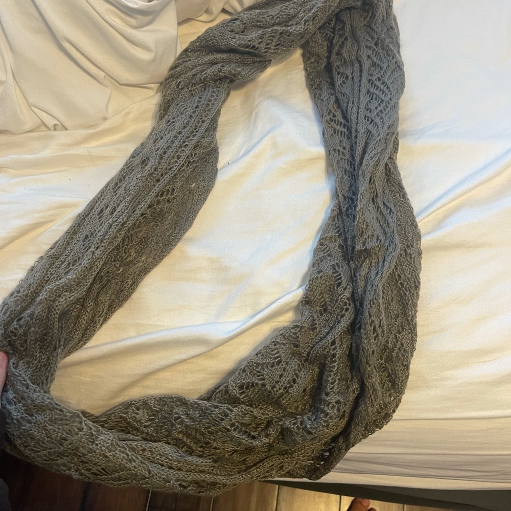 gray infinity scarf